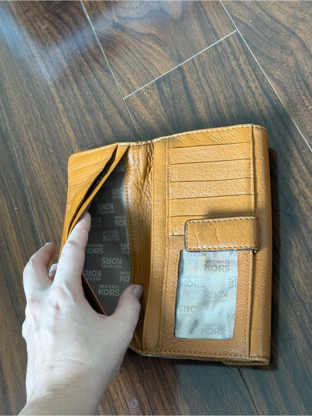 vintage Michael Kors tan/cognac pebbled leather flap wallet